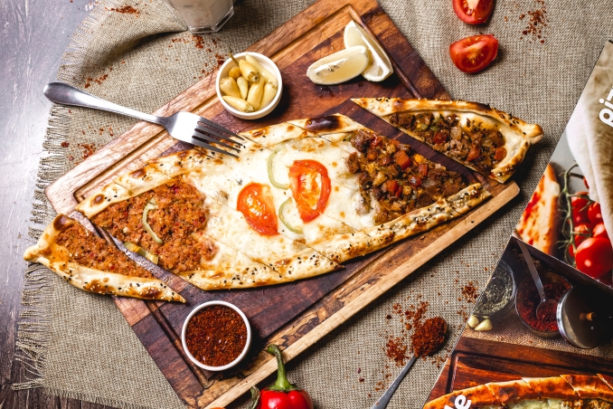 Süper Karışık Pide