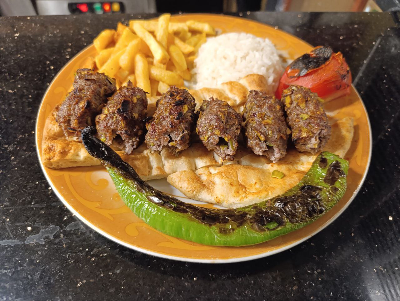 Fıstıklı Kebap
